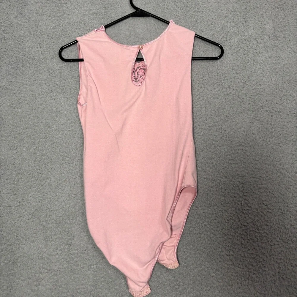 Vintage Victorias Secret Gold Label Pink Lace Bodysuit Sleeveless Medium 1652